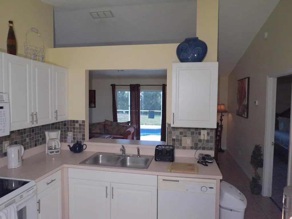 Westridge Pool Home Davenport